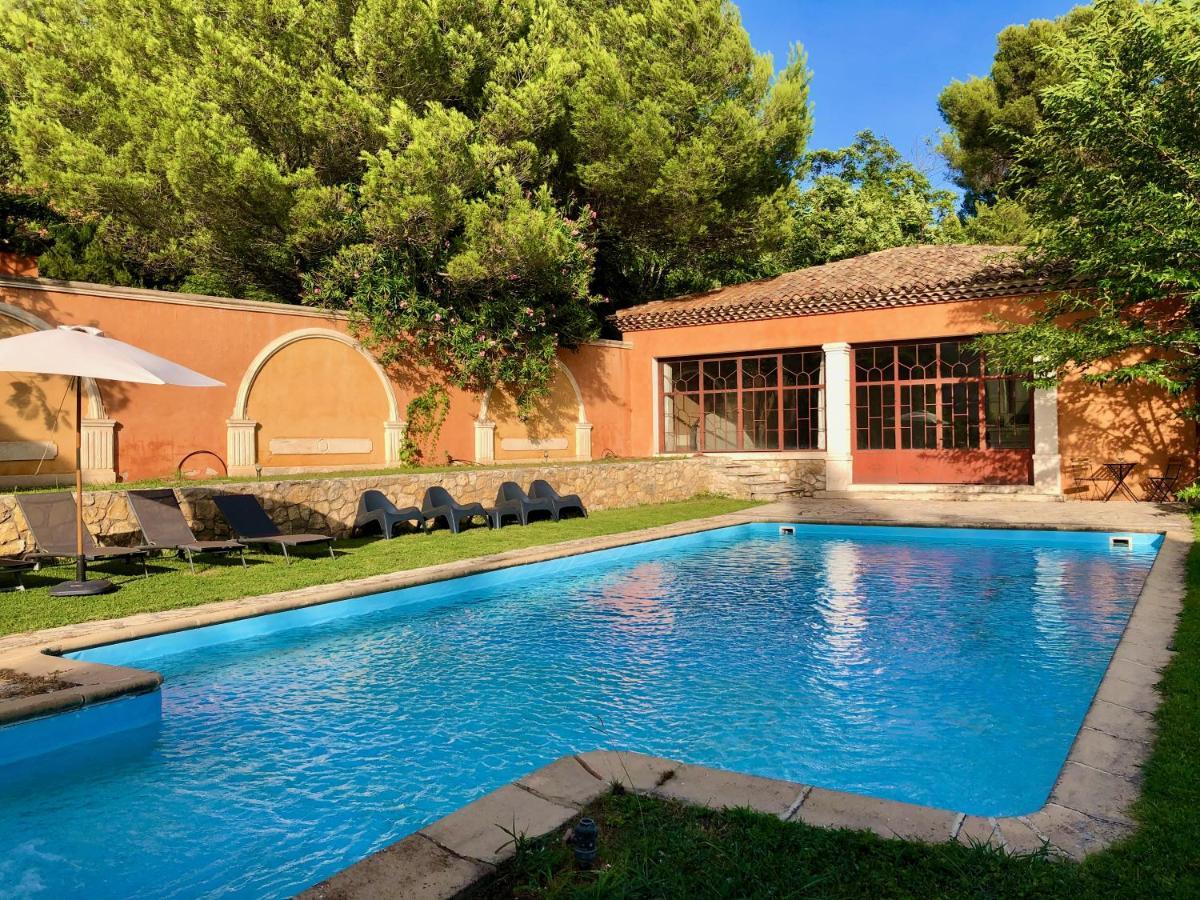 Le Pool House - Private Jacuzzi - Mas Des Sous Bois Otel Ventabren Dış mekan fotoğraf